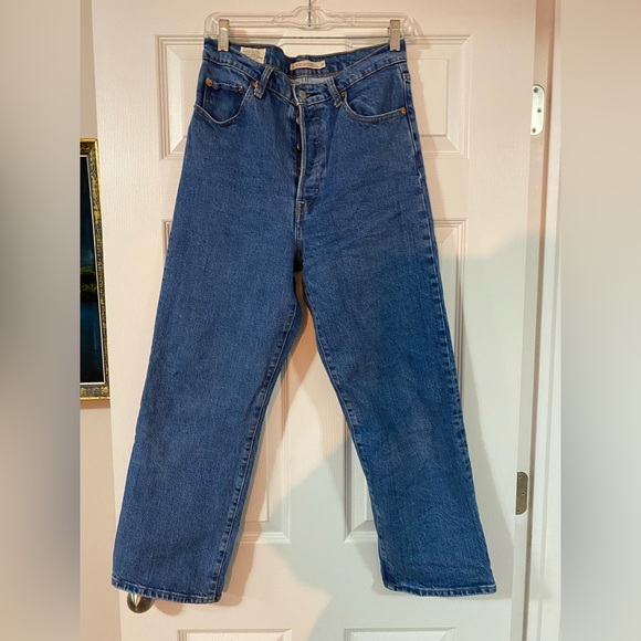 Levi's Denim - Levi’s ribcage straight leg 29